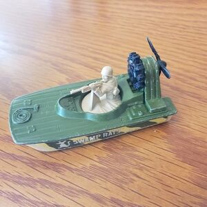 Vtg Matchbox- No. 30 Swamp Rats Green Airboat with Figure - Lesney, Superfast